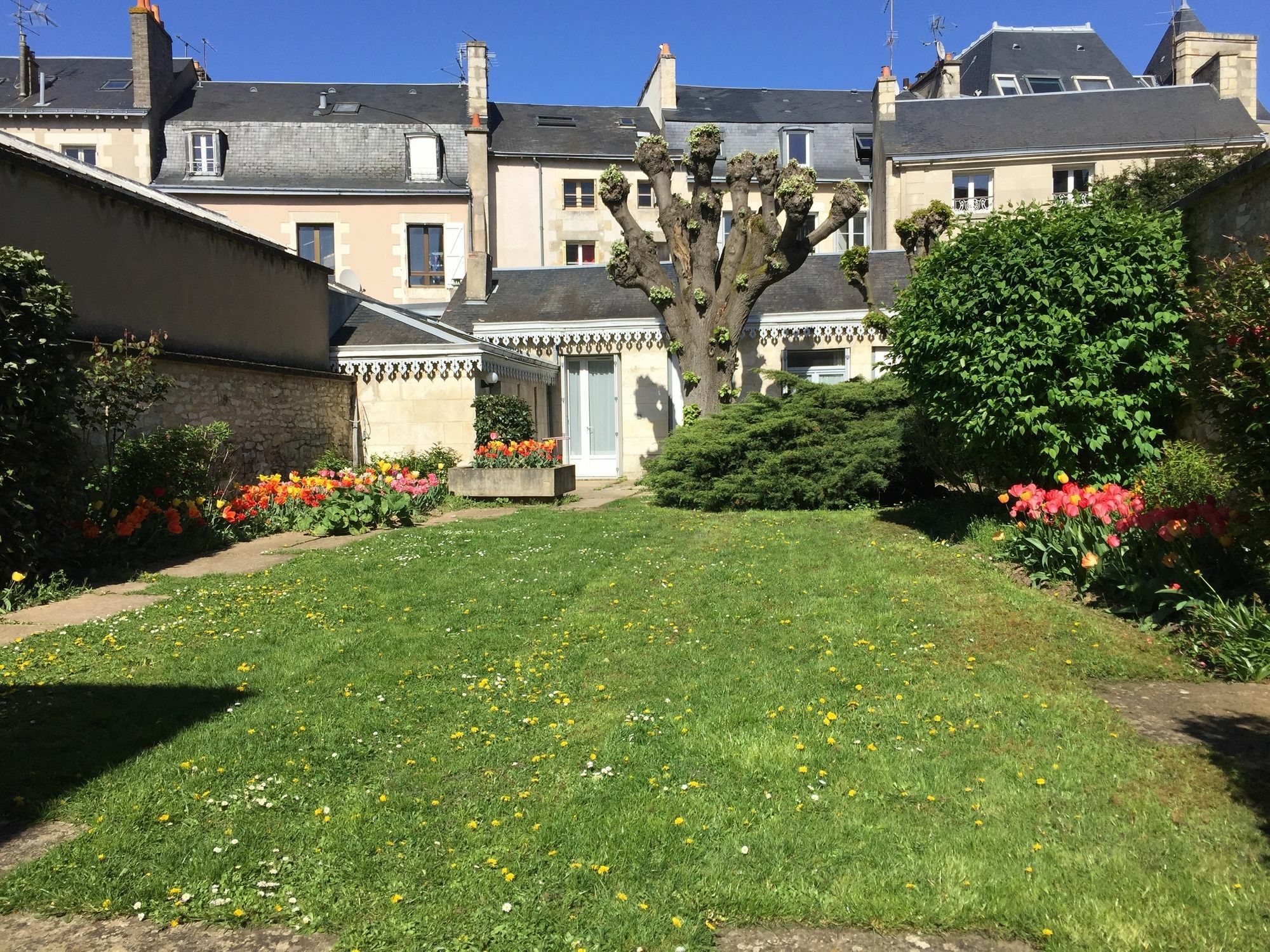 Apartmán Bien Etre Immo Poitiers Exteriér fotografie